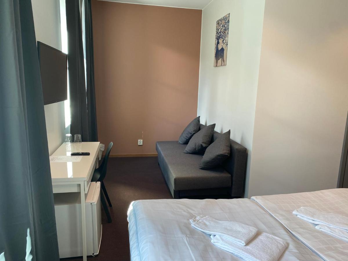 Ahlgrens Hotell Bed & Breakfast Gavle Exterior photo