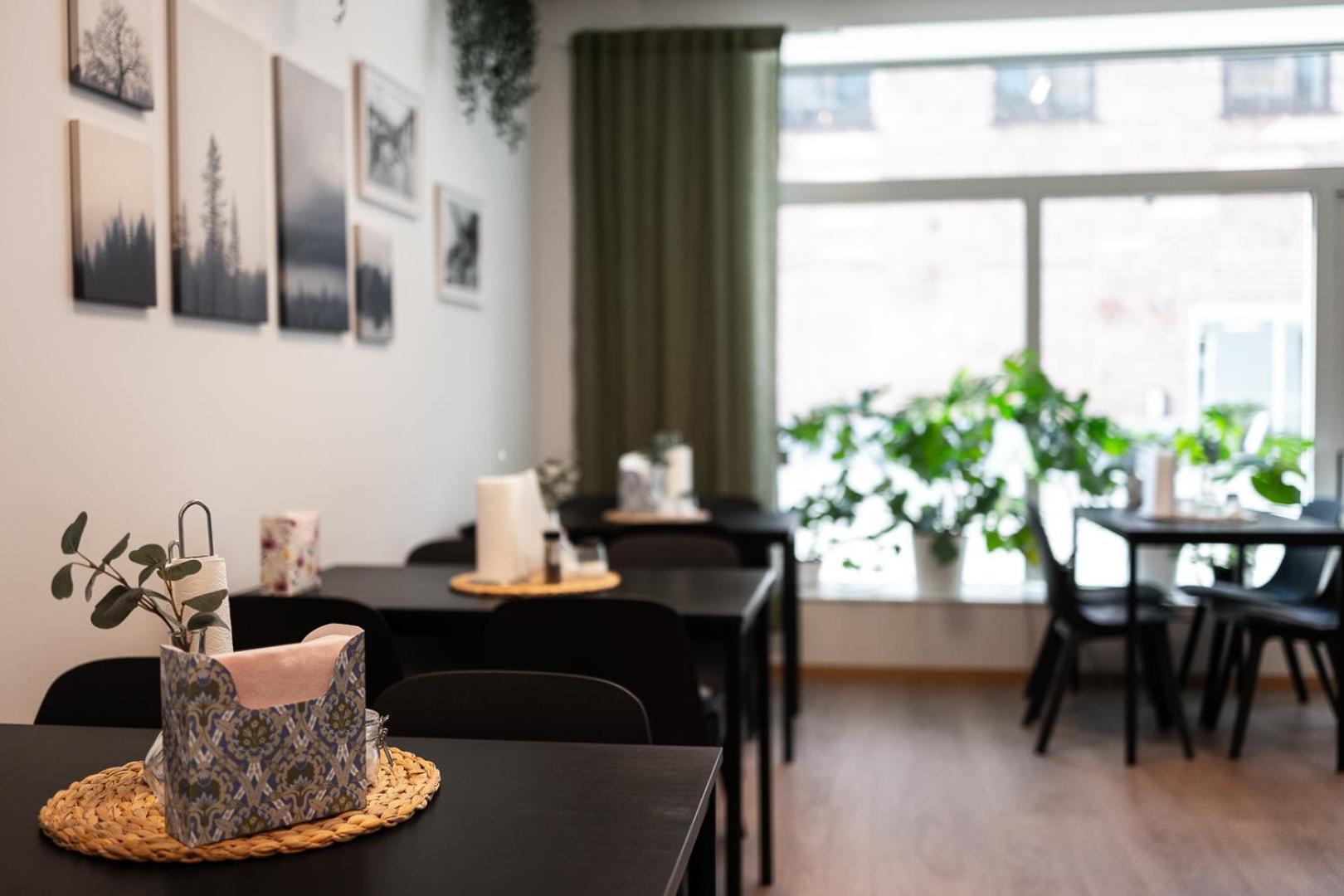 Ahlgrens Hotell Bed & Breakfast Gavle Exterior photo